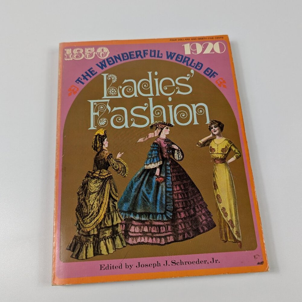 Vintage Coffee Table Book The Wonderful World of Ladies' Fashion Softcover 1971